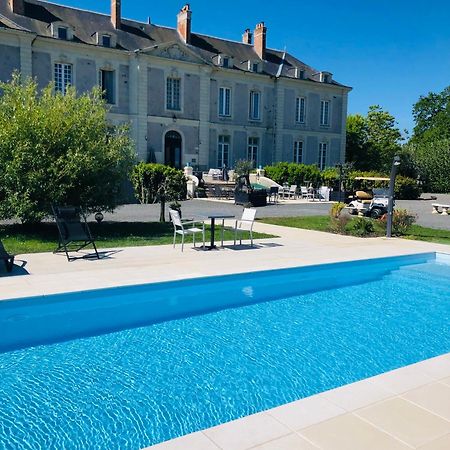 Hotel Particulier Chateau Des Marais Proximite Et Vue Sur Le Lac De Grand Lieu Saint-Philbert-de-Grand-Lieu Екстериор снимка