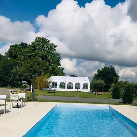 Hotel Particulier Chateau Des Marais Proximite Et Vue Sur Le Lac De Grand Lieu Saint-Philbert-de-Grand-Lieu Екстериор снимка