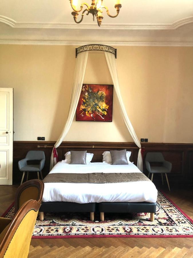 Hotel Particulier Chateau Des Marais Proximite Et Vue Sur Le Lac De Grand Lieu Saint-Philbert-de-Grand-Lieu Екстериор снимка