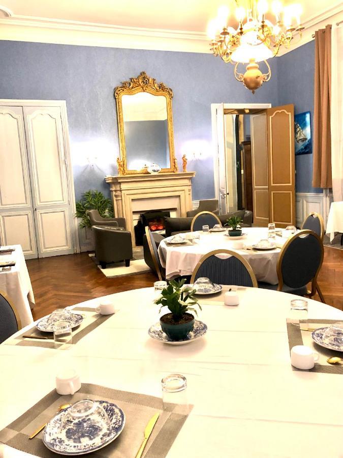 Hotel Particulier Chateau Des Marais Proximite Et Vue Sur Le Lac De Grand Lieu Saint-Philbert-de-Grand-Lieu Екстериор снимка