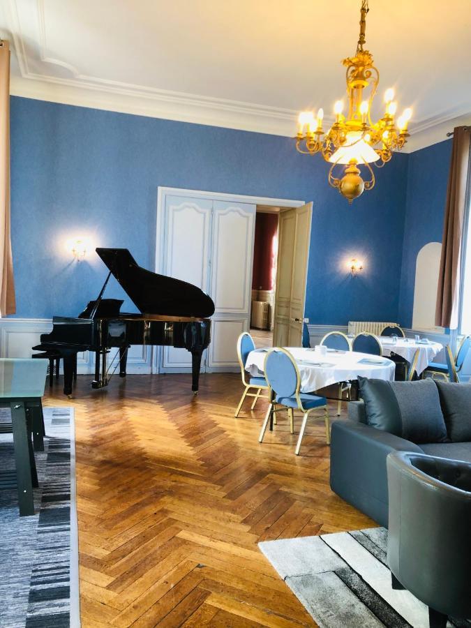 Hotel Particulier Chateau Des Marais Proximite Et Vue Sur Le Lac De Grand Lieu Saint-Philbert-de-Grand-Lieu Екстериор снимка